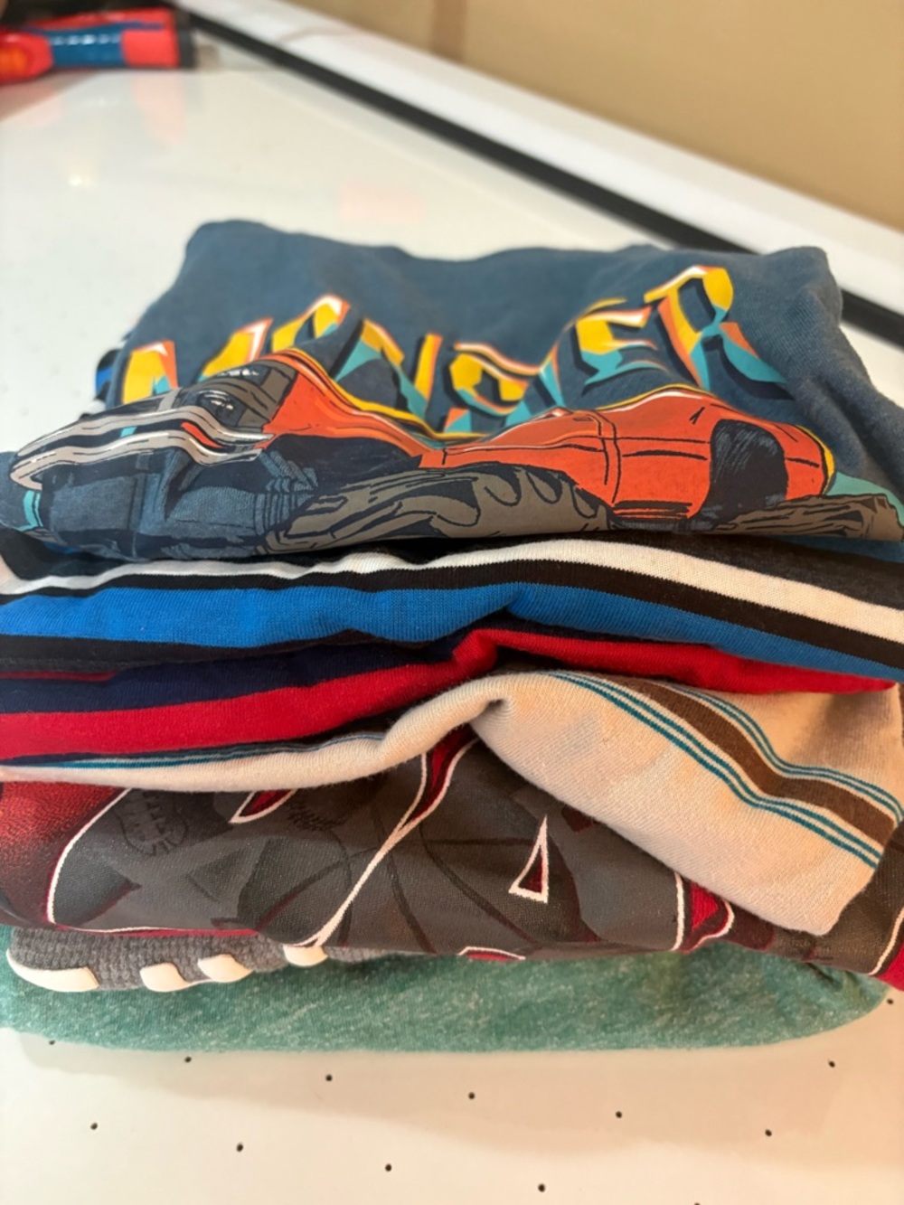 Stack of Casual Graphic Tees in Blue, Red, Gray & Cream size 8/10